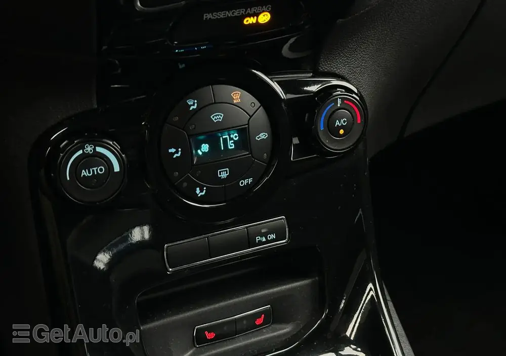 FORD Fiesta 1.0 Titanium