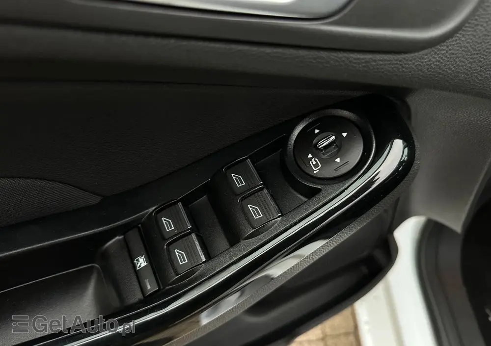 FORD Fiesta 1.0 Titanium