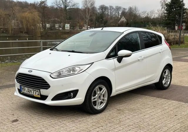 FORD Fiesta 1.0 Titanium