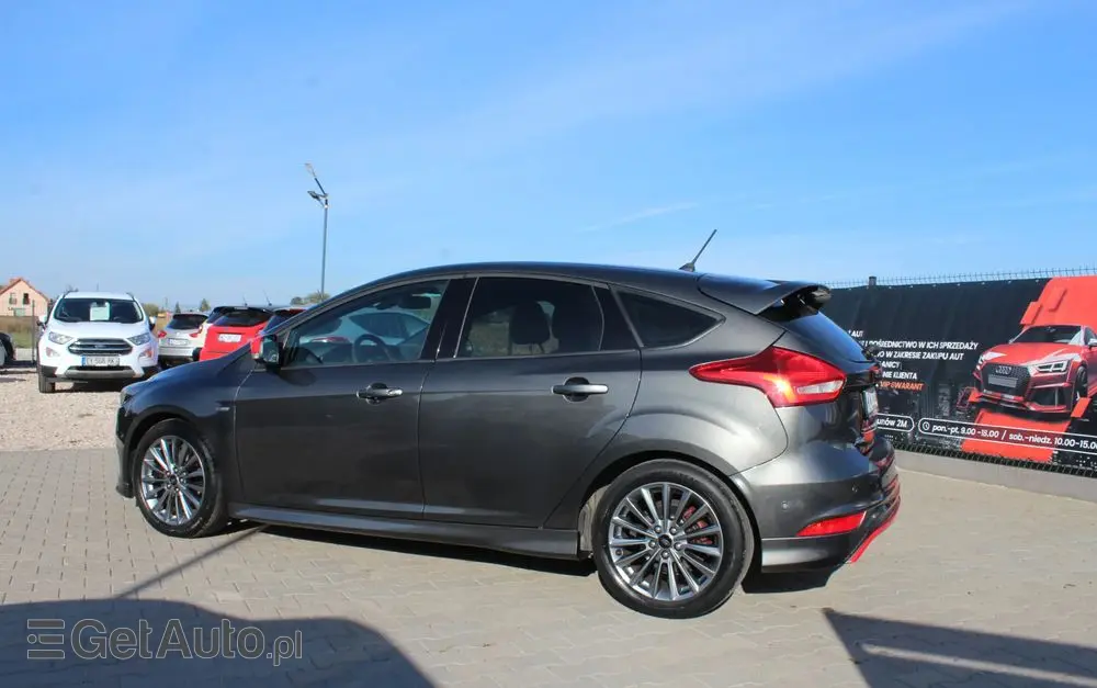 FORD Focus 1.0 EcoBoost Start-Stopp-System ST-Line