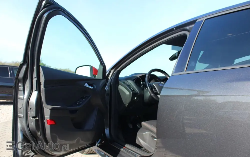 FORD Focus 1.0 EcoBoost Start-Stopp-System ST-Line