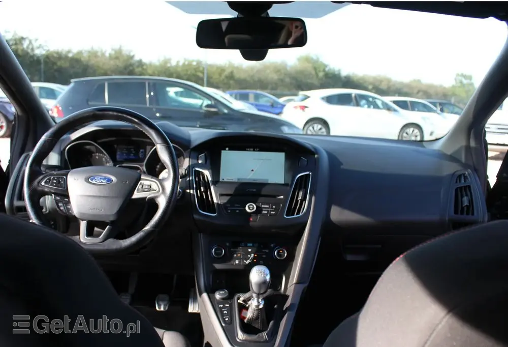 FORD Focus 1.0 EcoBoost Start-Stopp-System ST-Line