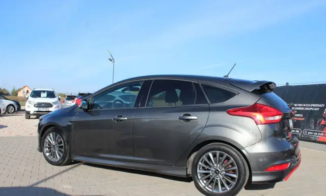 FORD Focus 1.0 EcoBoost Start-Stopp-System ST-Line