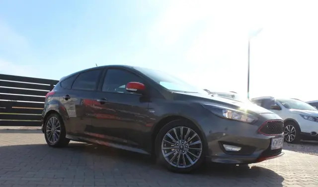 FORD Focus 1.0 EcoBoost Start-Stopp-System ST-Line