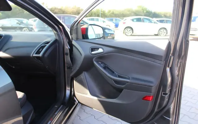 FORD Focus 1.0 EcoBoost Start-Stopp-System ST-Line