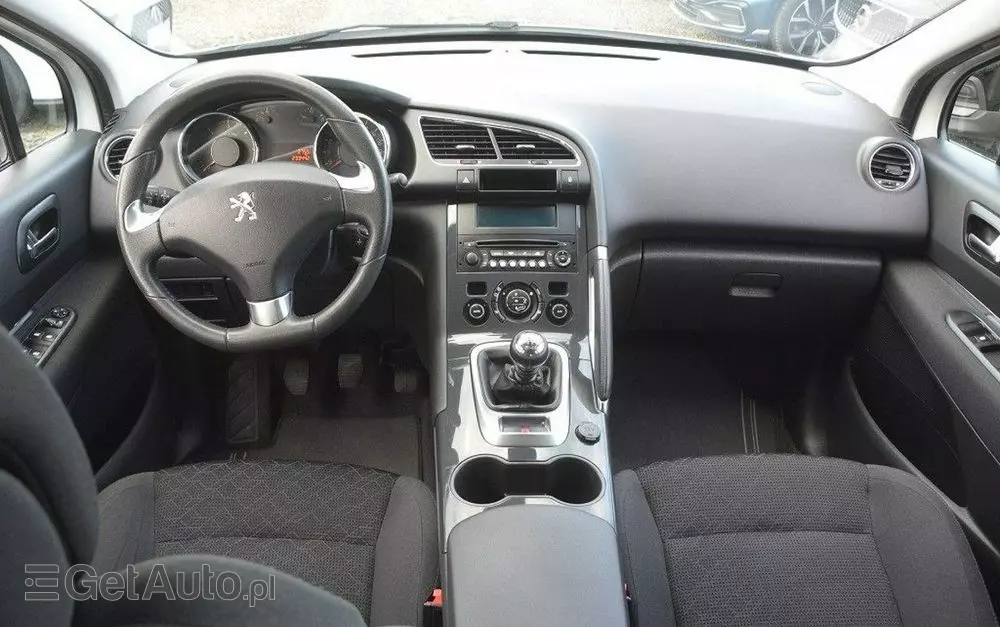 PEUGEOT 3008 1.6 HDi Style