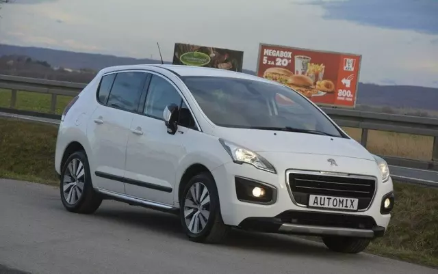 PEUGEOT 3008 1.6 HDi Style