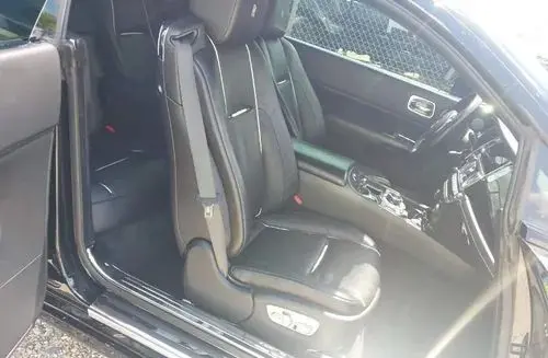 ROLLS-ROYCE Wraith 