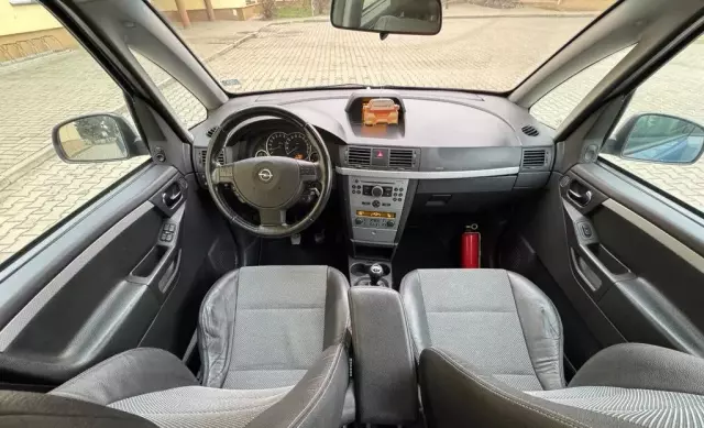 OPEL Meriva 
