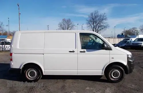 VOLKSWAGEN TRANSPORTER 