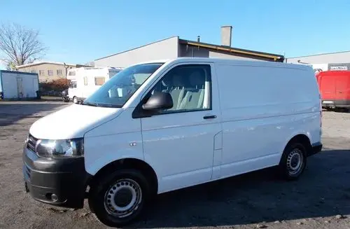 VOLKSWAGEN TRANSPORTER 