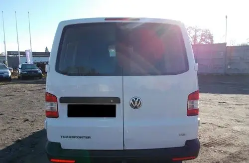 VOLKSWAGEN TRANSPORTER 