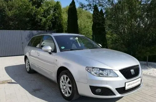 SEAT Exeo 