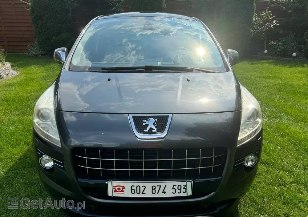 PEUGEOT 3008 2.0 HDi Allure