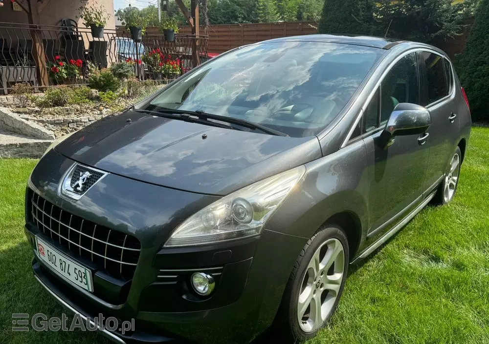 PEUGEOT 3008 2.0 HDi Allure
