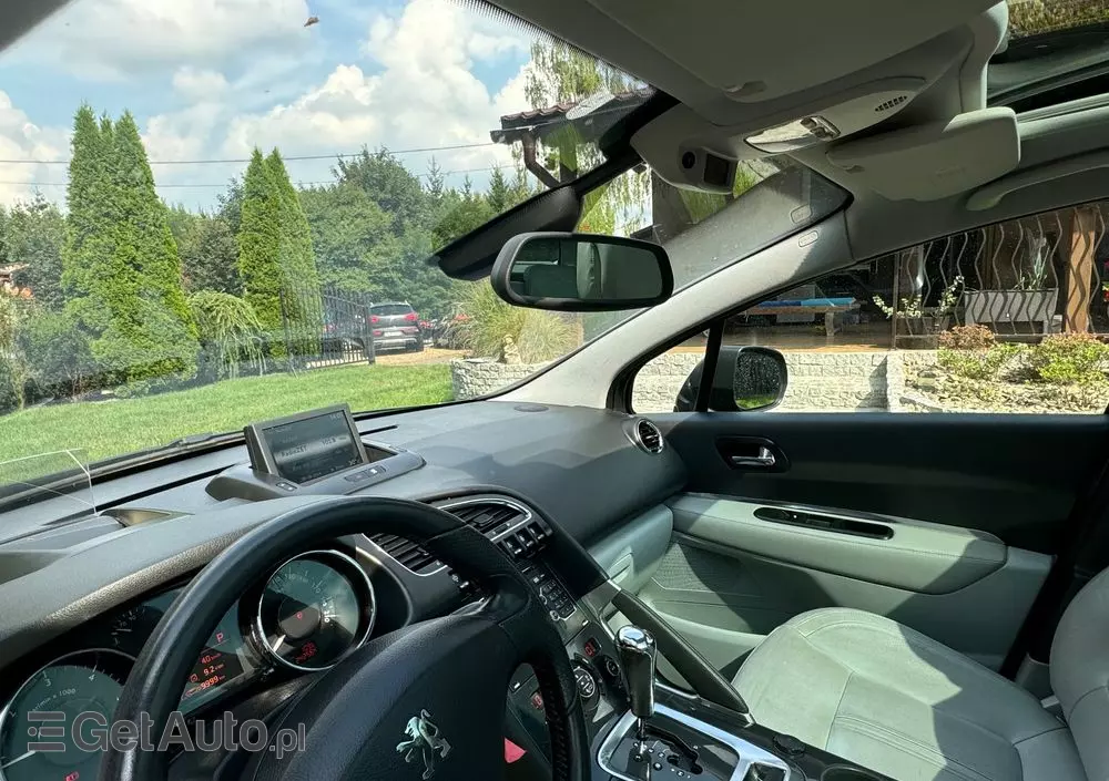 PEUGEOT 3008 2.0 HDi Allure