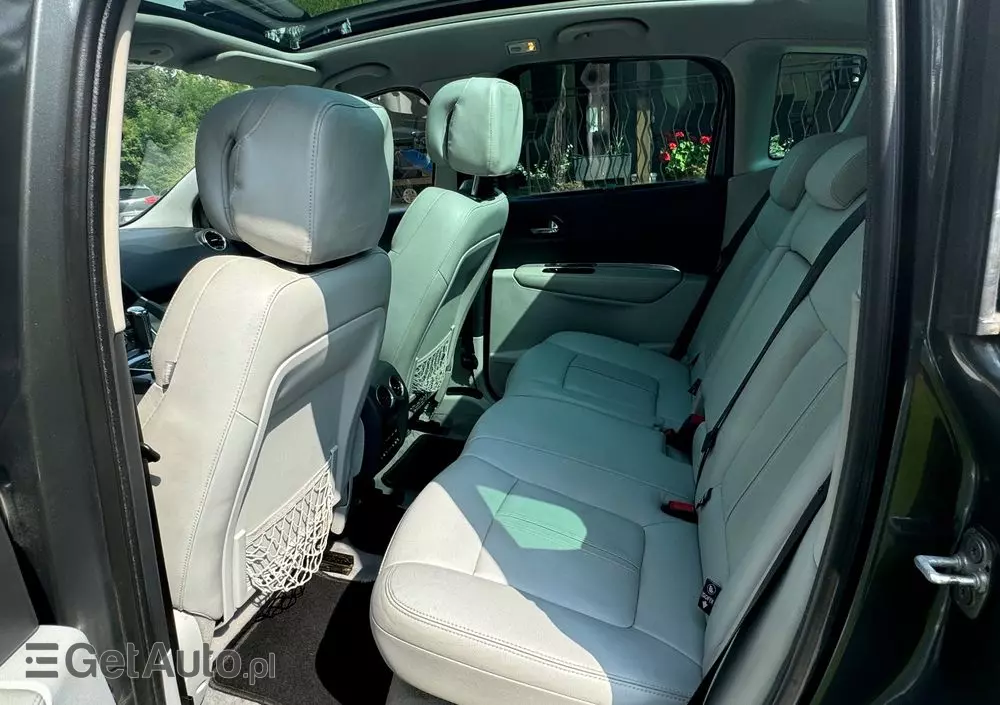 PEUGEOT 3008 2.0 HDi Allure