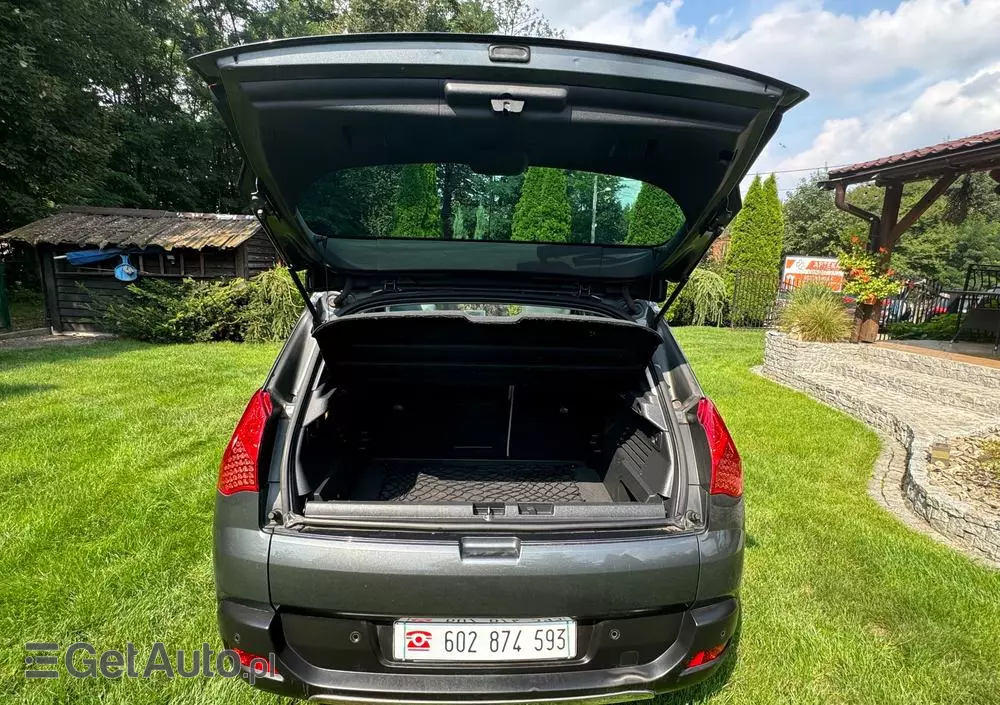 PEUGEOT 3008 2.0 HDi Allure