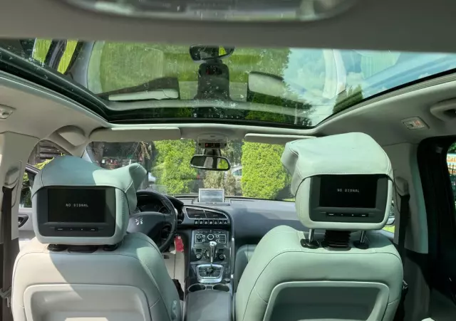 PEUGEOT 3008 2.0 HDi Allure