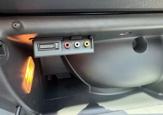 PEUGEOT 3008 2.0 HDi Allure