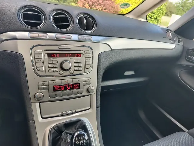 FORD Galaxy Titanium
