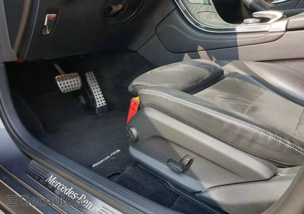 MERCEDES-BENZ GLC 220 d 4-Matic