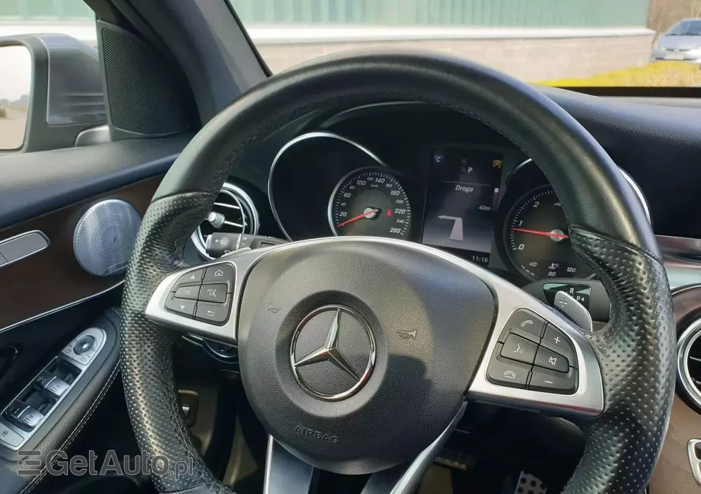 MERCEDES-BENZ GLC 220 d 4-Matic