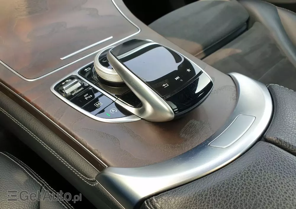 MERCEDES-BENZ GLC 220 d 4-Matic