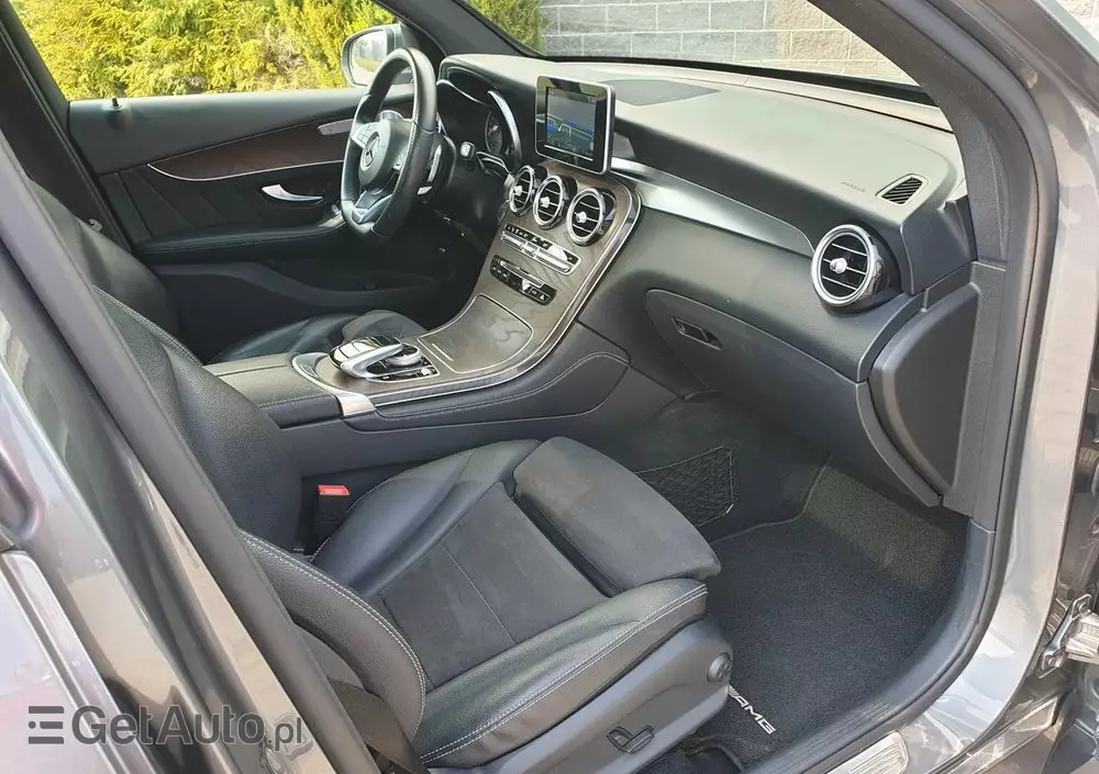 MERCEDES-BENZ GLC 220 d 4-Matic