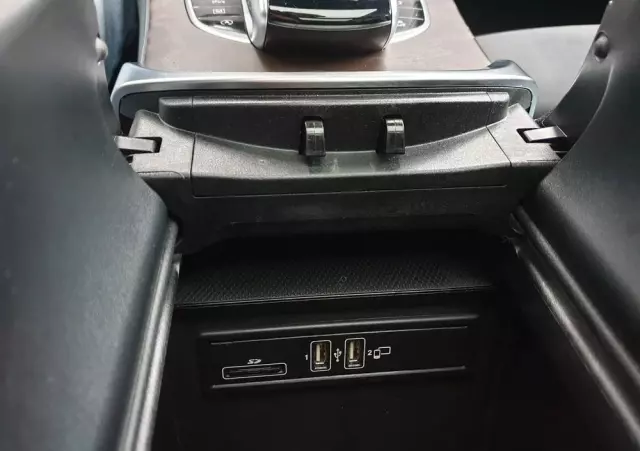 MERCEDES-BENZ GLC 220 d 4-Matic