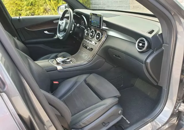 MERCEDES-BENZ GLC 220 d 4-Matic