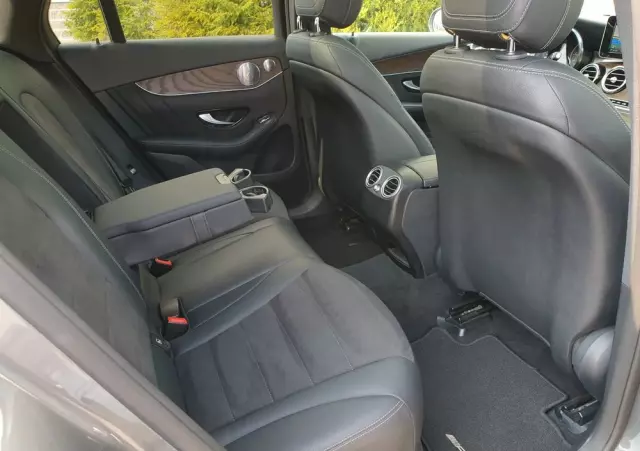 MERCEDES-BENZ GLC 220 d 4-Matic