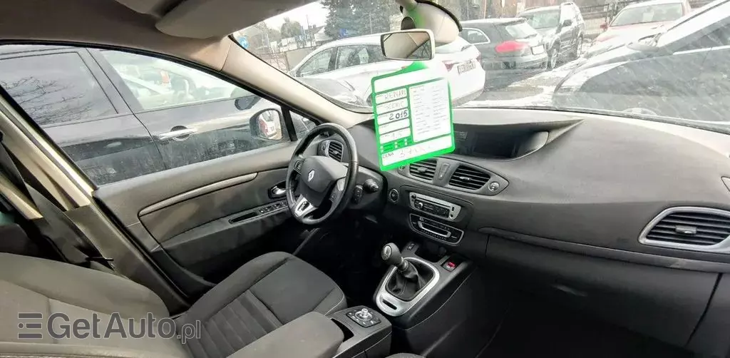 RENAULT Scenic 