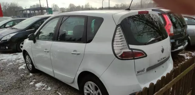 RENAULT Scenic 