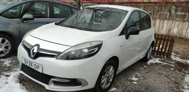 RENAULT Scenic 