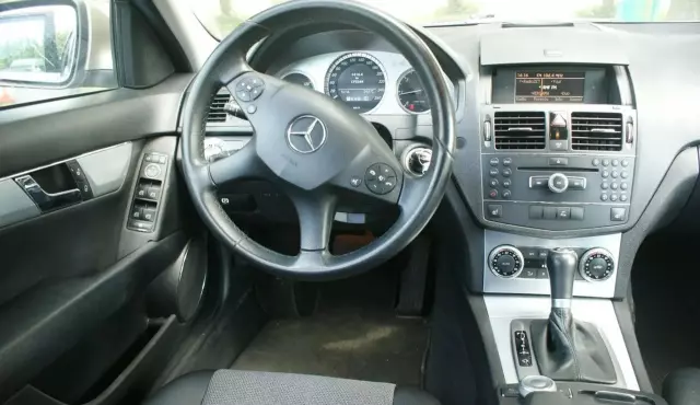 MERCEDES-BENZ Klasa C 