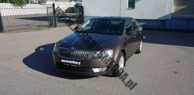 SKODA Octavia 