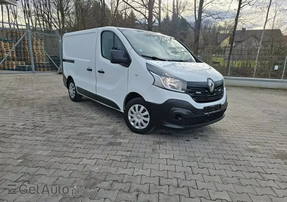 RENAULT TRAFIC 