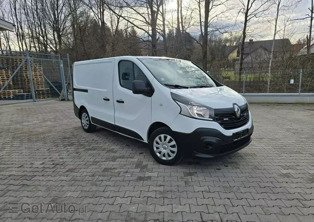RENAULT TRAFIC 