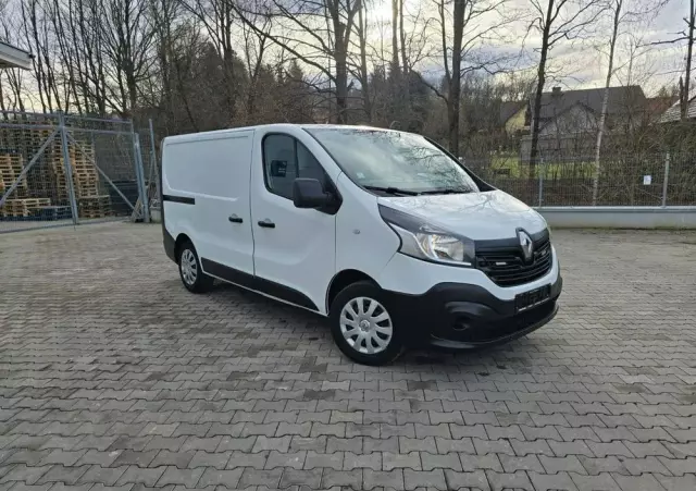 RENAULT TRAFIC 