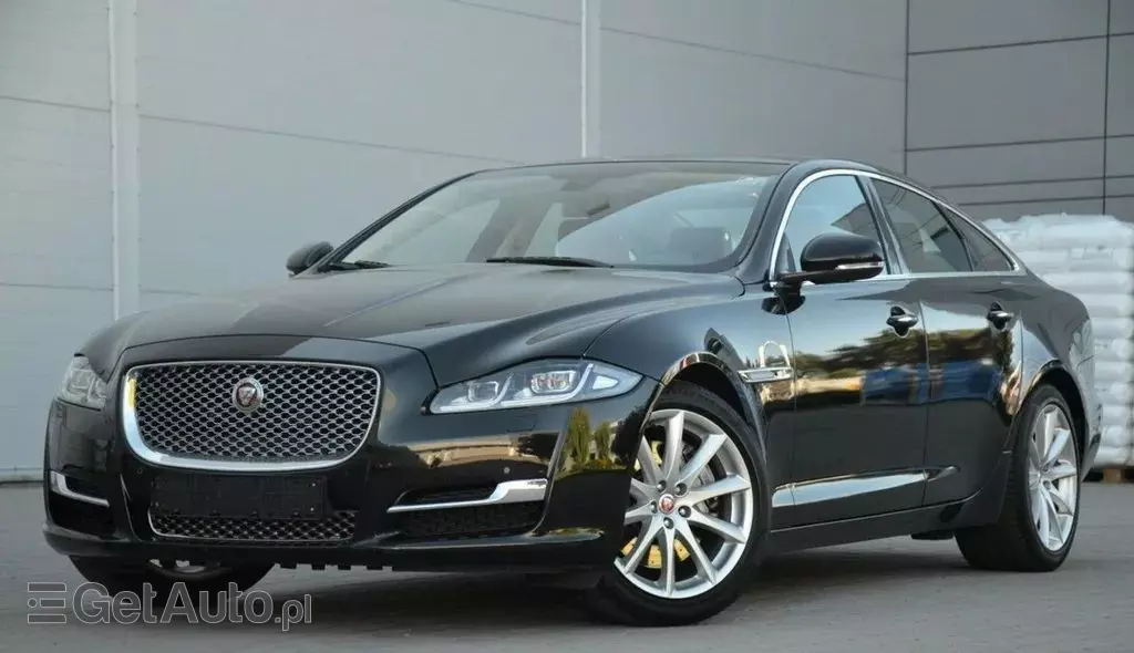 JAGUAR Xj 