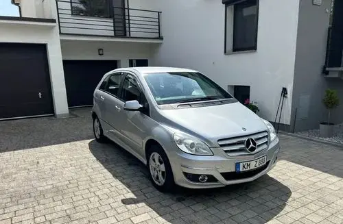 MERCEDES-BENZ Klasa B 