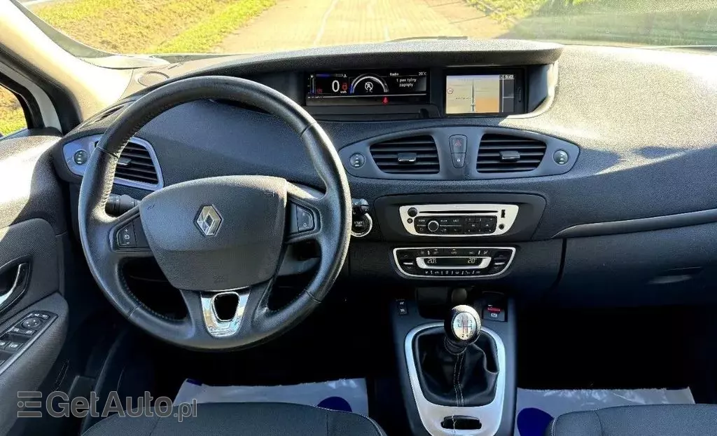 RENAULT Scenic 