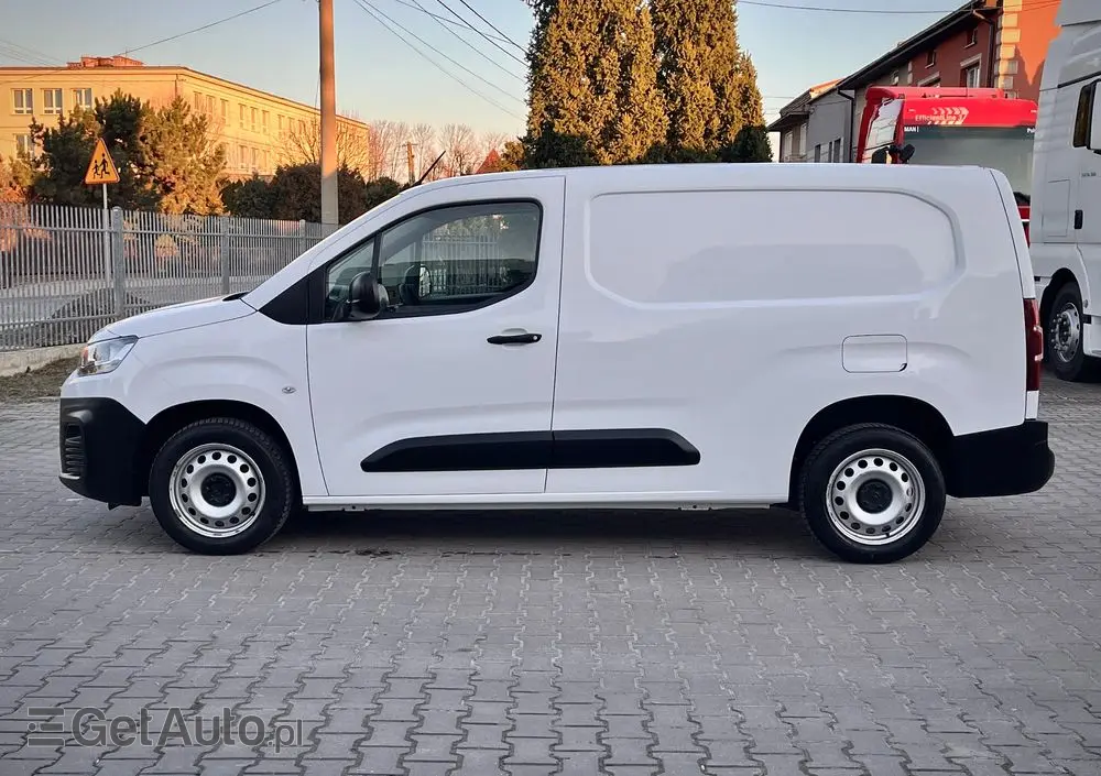 CITROËN BERLINGO LONG / 3 OSOBY / SALON POLSKA / BEZWYPADKOWY / DOSTĘPNE 15 SZTUK 