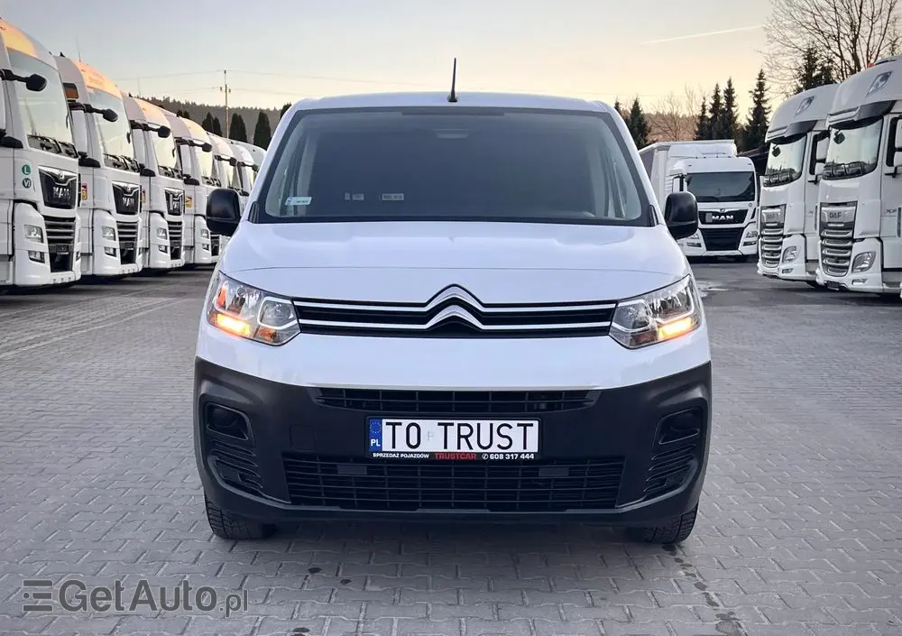 CITROËN BERLINGO LONG / 3 OSOBY / SALON POLSKA / BEZWYPADKOWY / DOSTĘPNE 15 SZTUK 