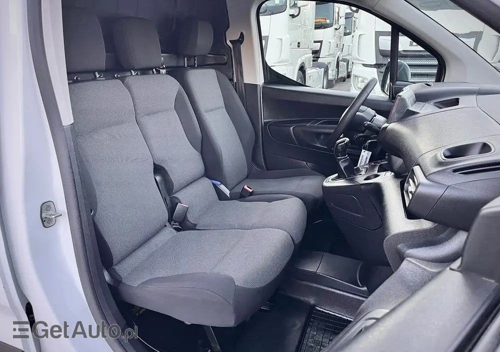 CITROËN BERLINGO LONG / 3 OSOBY / SALON POLSKA / BEZWYPADKOWY / DOSTĘPNE 15 SZTUK 
