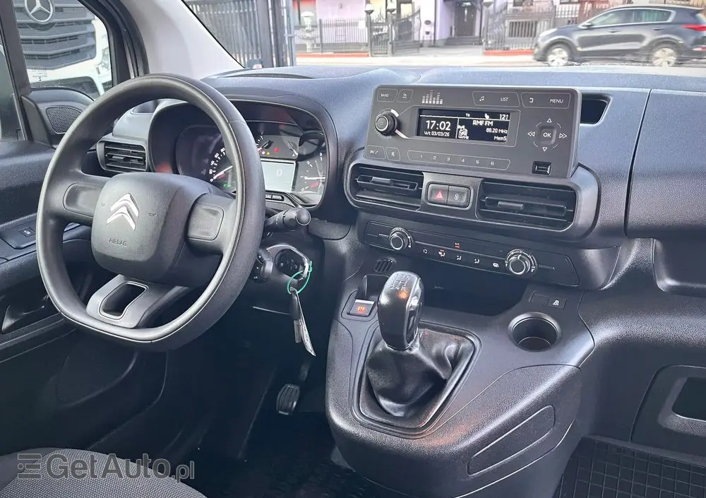 CITROËN BERLINGO LONG / 3 OSOBY / SALON POLSKA / BEZWYPADKOWY / DOSTĘPNE 15 SZTUK 