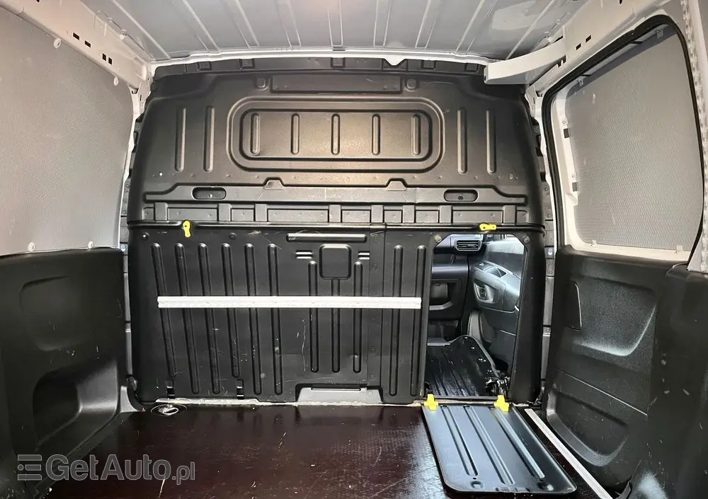 CITROËN BERLINGO LONG / 3 OSOBY / SALON POLSKA / BEZWYPADKOWY / DOSTĘPNE 15 SZTUK 