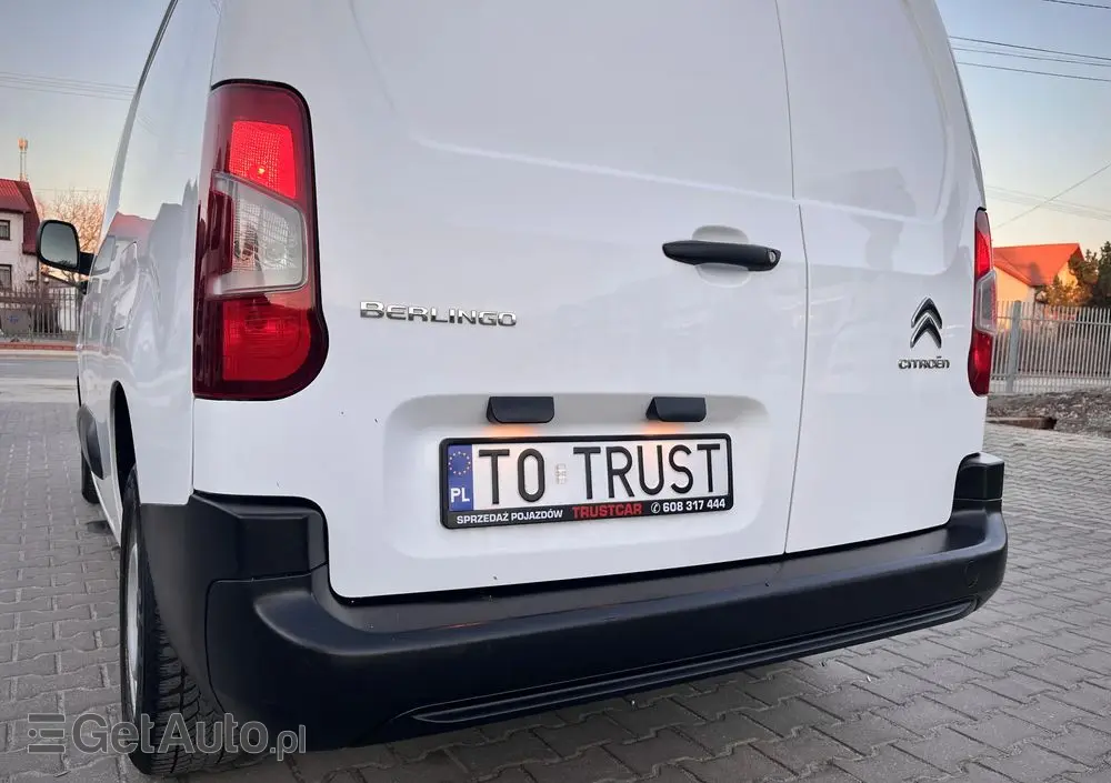 CITROËN BERLINGO LONG / 3 OSOBY / SALON POLSKA / BEZWYPADKOWY / DOSTĘPNE 15 SZTUK 