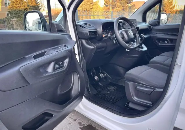 CITROËN BERLINGO LONG / 3 OSOBY / SALON POLSKA / BEZWYPADKOWY / DOSTĘPNE 15 SZTUK 